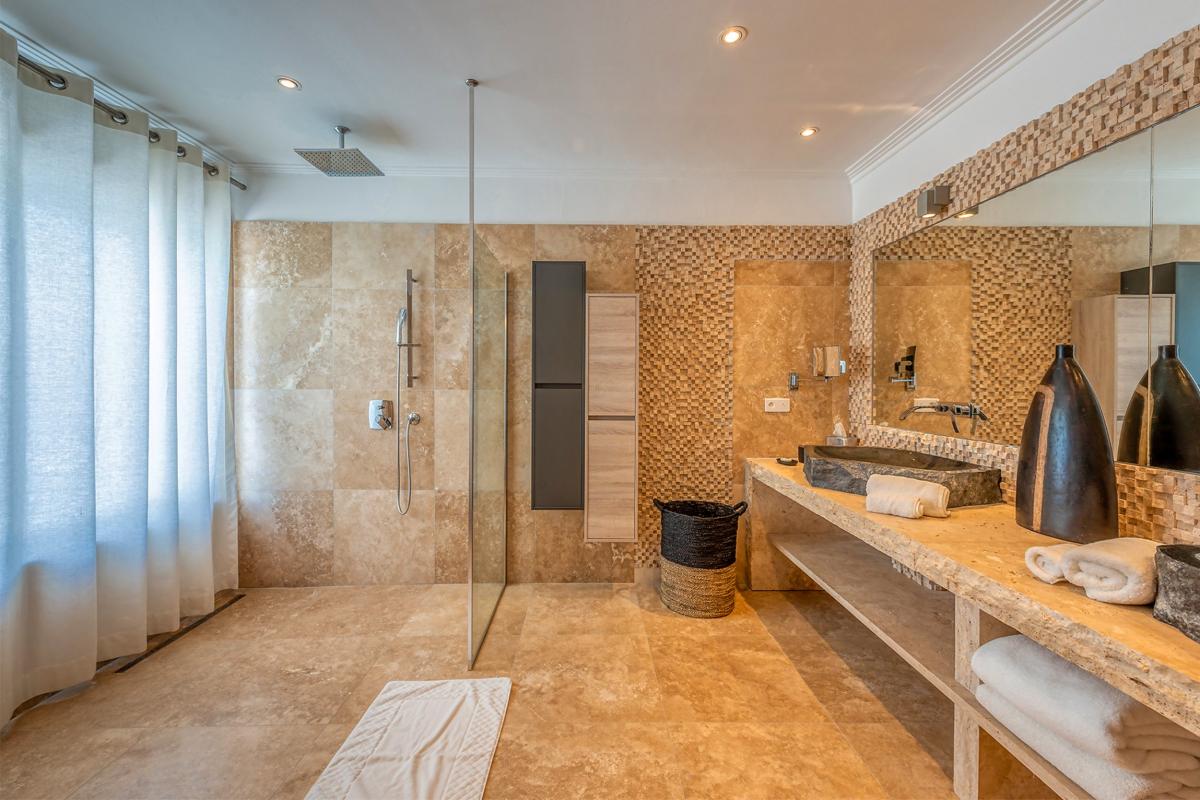 Luxury Villa Rental St Martin - Bathroom 1